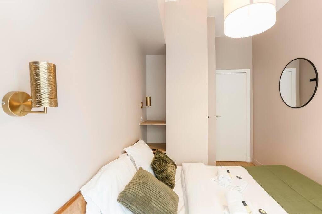 Modern 2 Bedrooms Near Louvre París Exterior foto