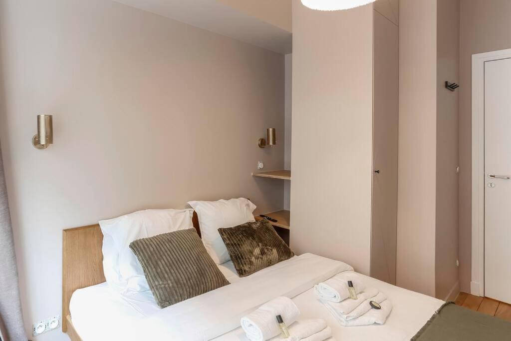 Modern 2 Bedrooms Near Louvre París Exterior foto