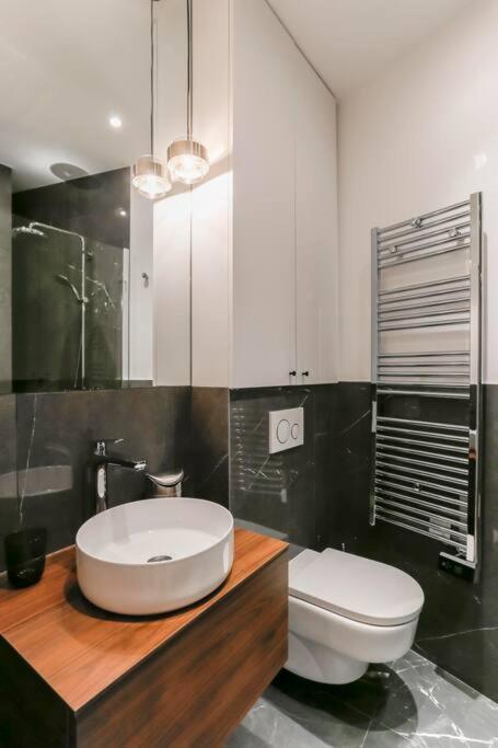Modern 2 Bedrooms Near Louvre París Exterior foto